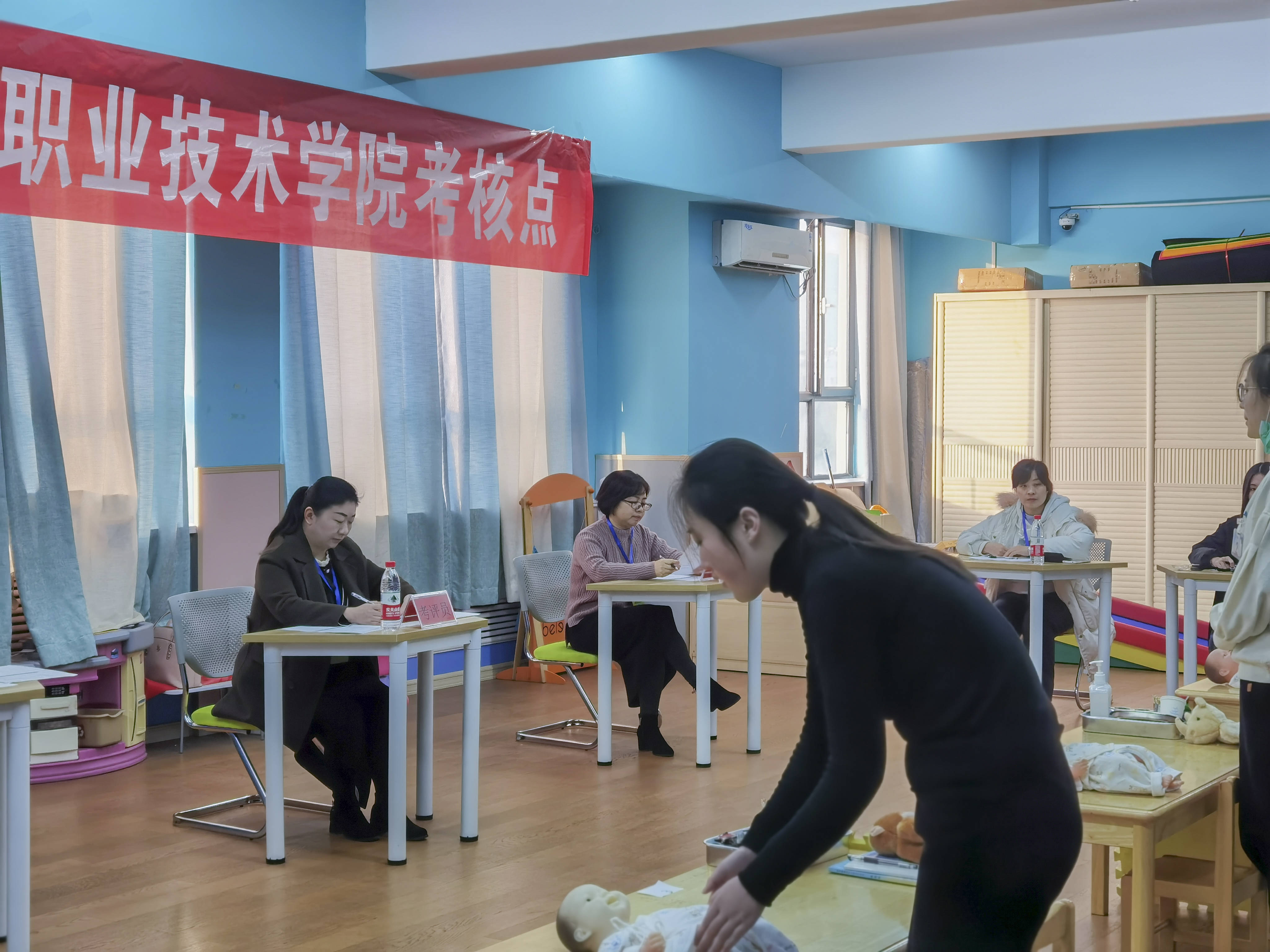 所以早期教育专业的学生考