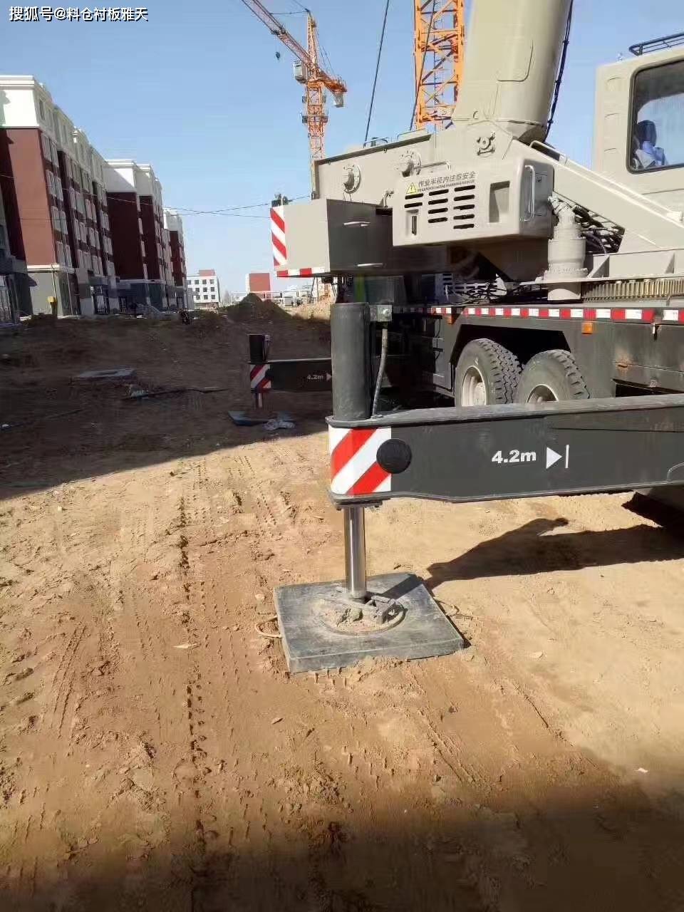 吊车支腿垫板泵车垫脚板用聚乙烯材质的好用吗