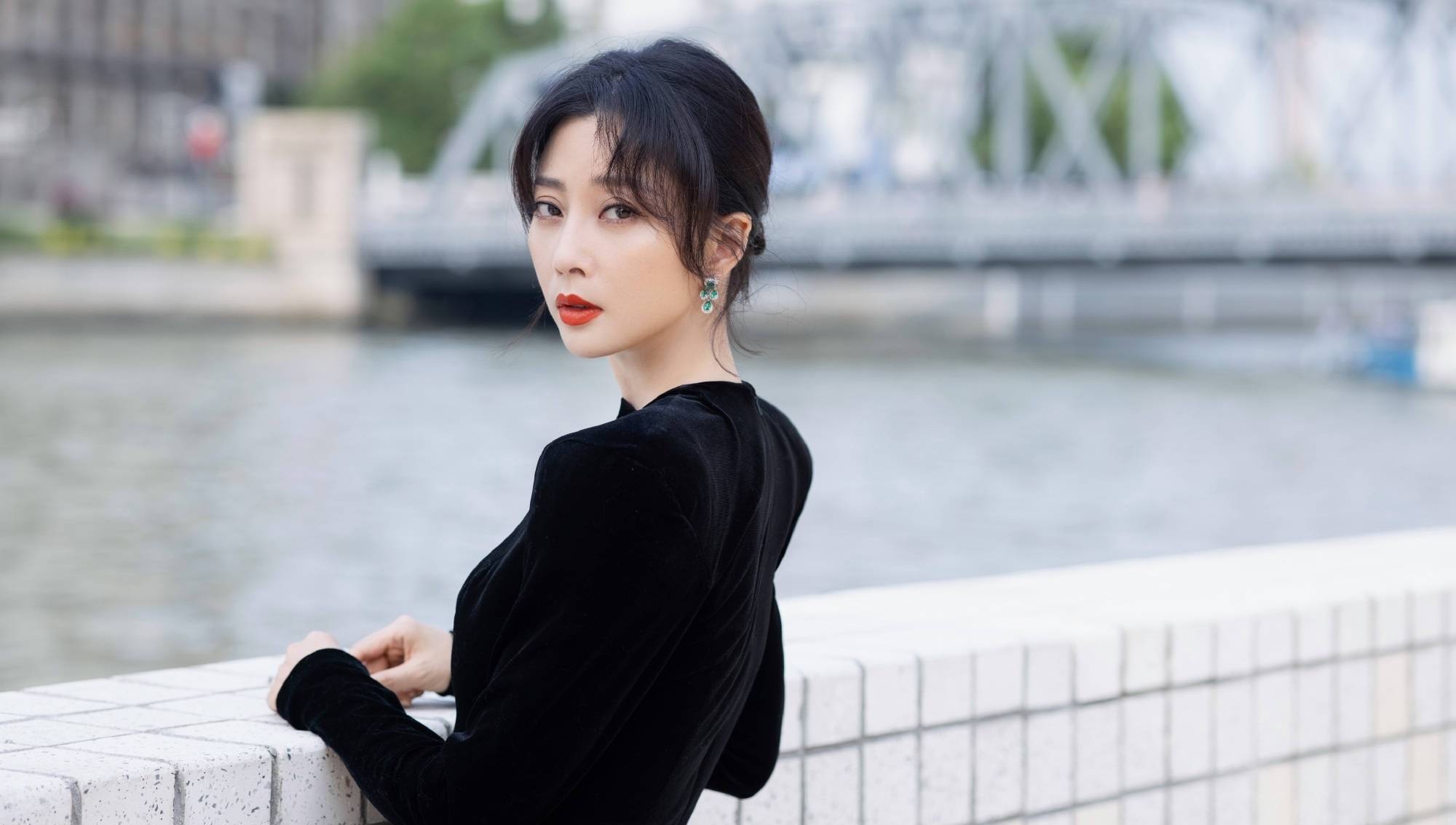 愉健美的生活让她遇见美42岁殷桃美似20岁少女