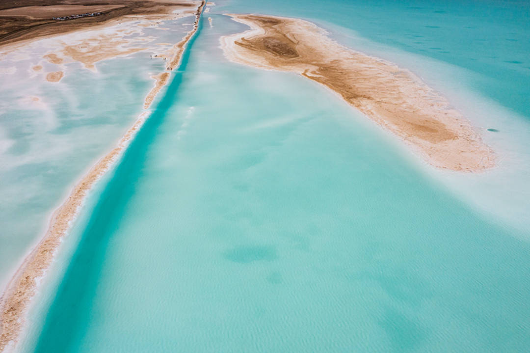 上帝视角纵观青海奇迹,"恶魔之眼","中国的马尔代夫"太惊艳_艾肯