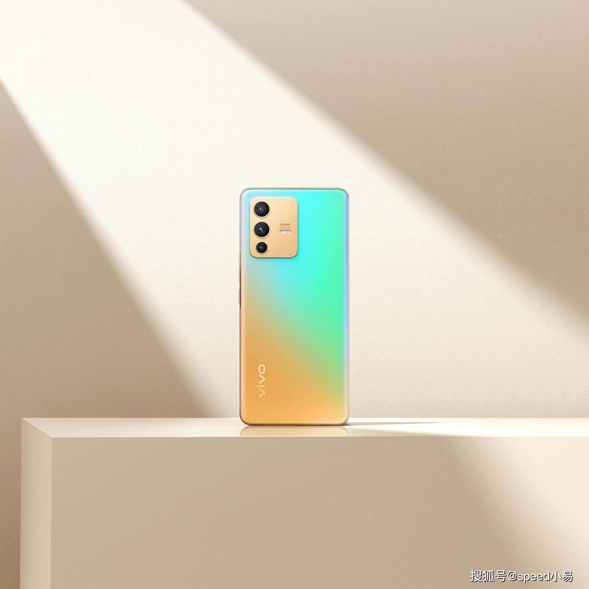 满足2k左右预算,给女生篇的人像自拍手机推荐_美颜_reno_vivo