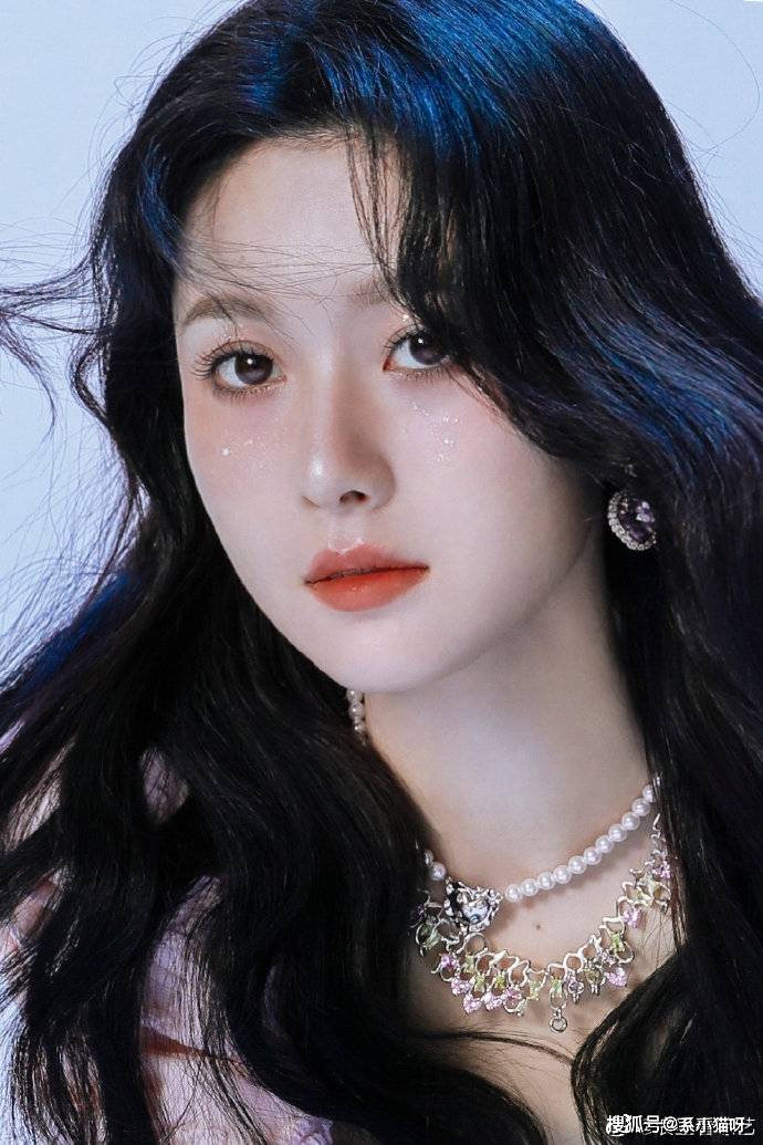 王子璇写真好美，给人印象深刻，别放大第三张图片