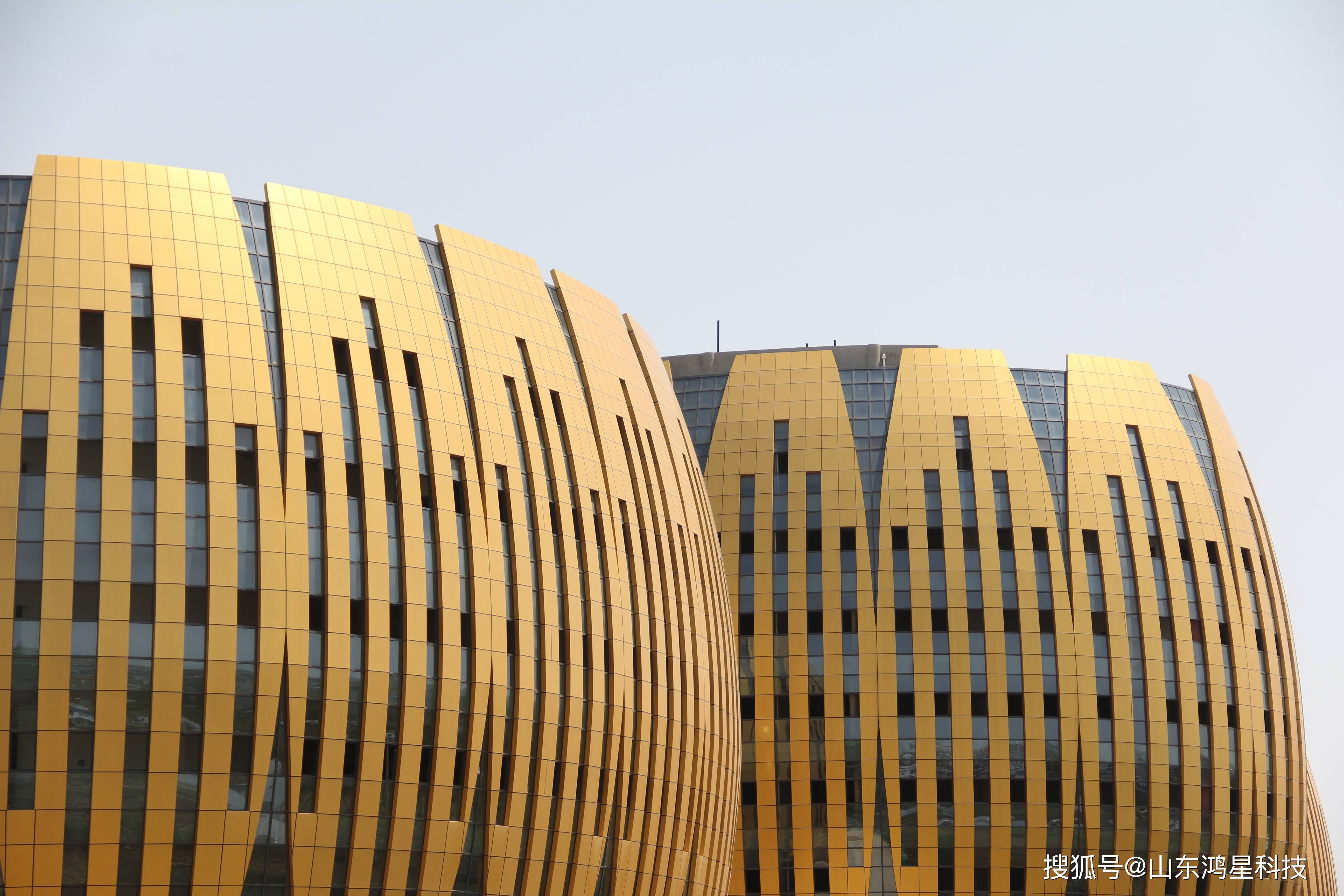 浅谈金属幕墙的发展前景