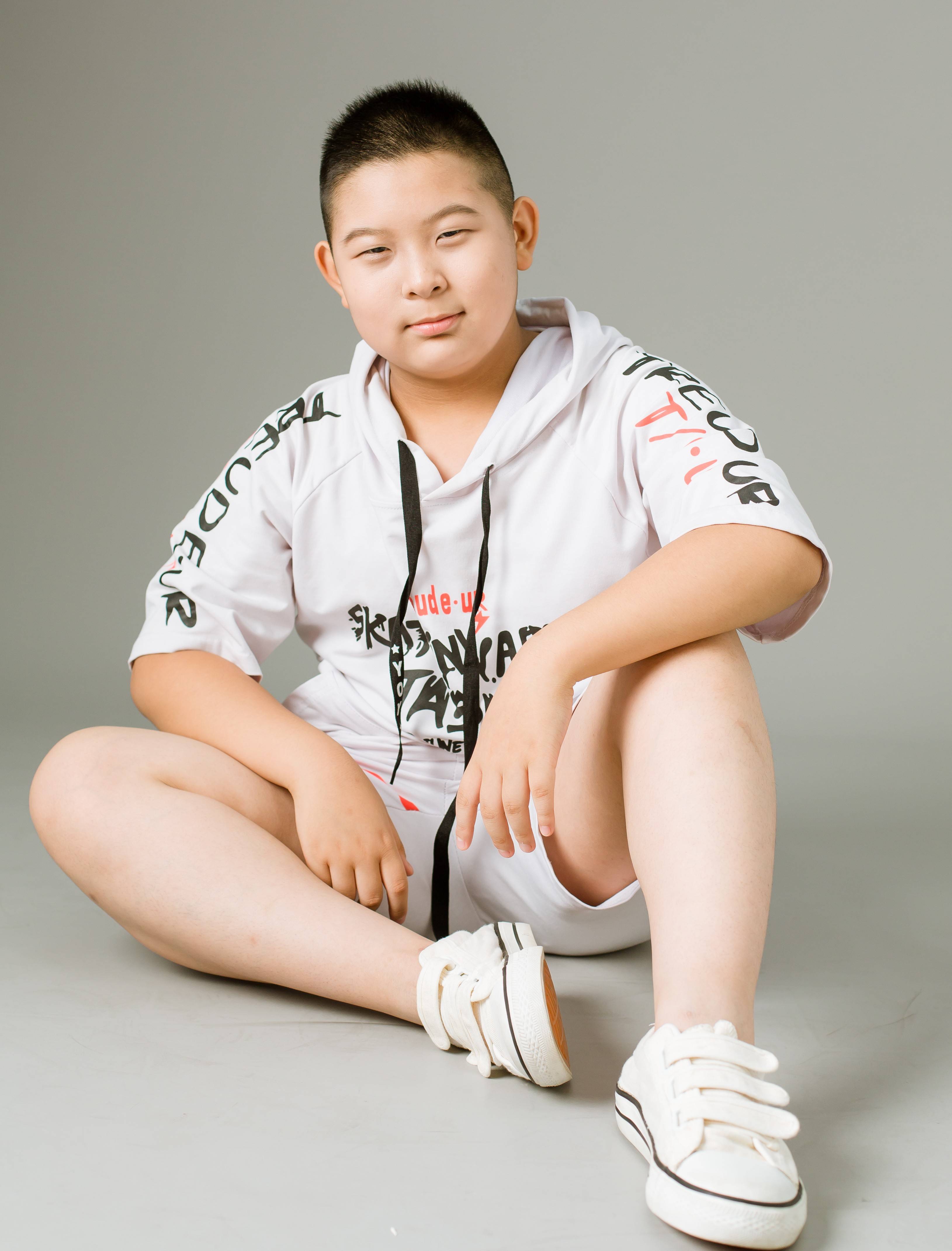 "拳练千遍只是能看,拳练万变其意自现"
