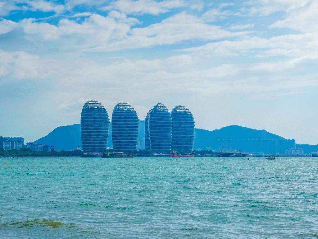 “东方夏威夷”:三亚碧海蓝天美景-搜狐大视野-搜狐新闻