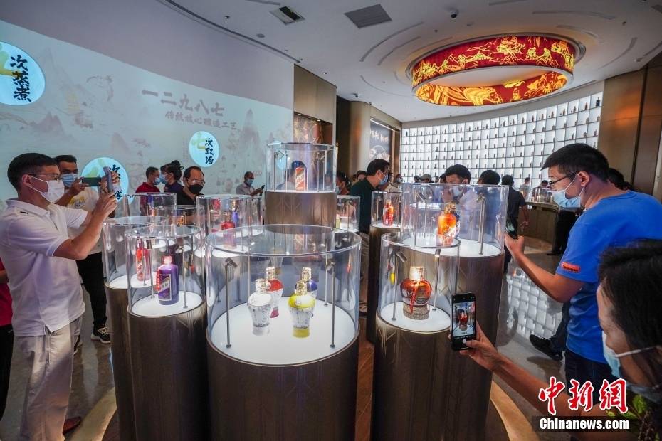 全球最大单体免税店在海口开业-搜狐大视野-搜狐新闻