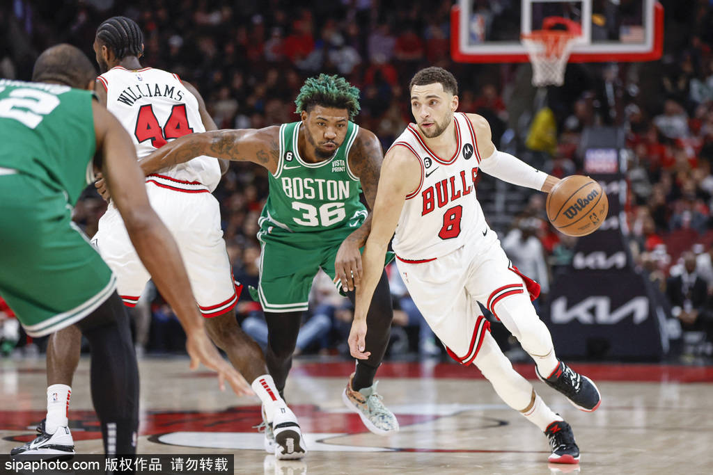 塔图姆领衔绿军逆袭夺冠