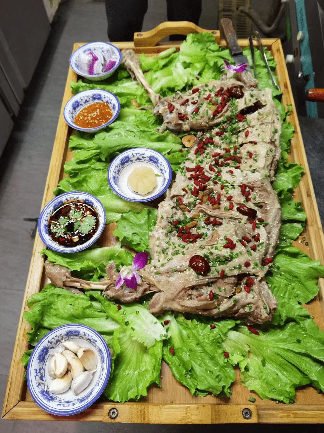 陕西定边县牧之羊商贸有限公司_陕北_大块_炖羊肉