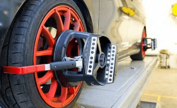 轮胎换位顺序图,轮胎前后调换需要做四轮定位吗_搜狐汽车_搜狐网