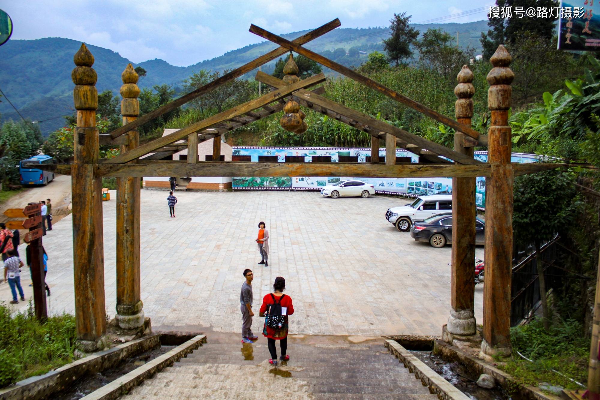 "葫芦里蹦出来的人",母系社会意识很浓_南美拉祜族乡_临沧_社会主义