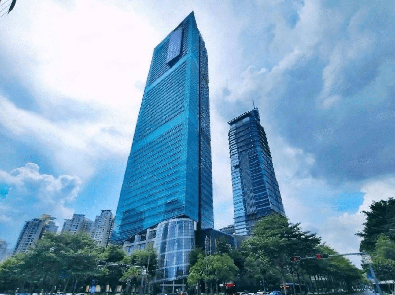 新世界商务中心写字楼简介【办公招商】丨深圳新世界中心写字楼租赁