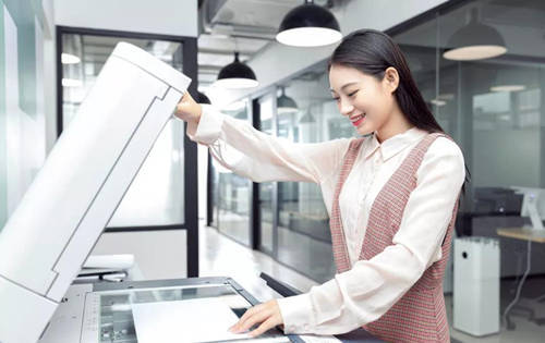 职场提升自己:打杂的工作要不要坚持做下去?_机会_成长_问题