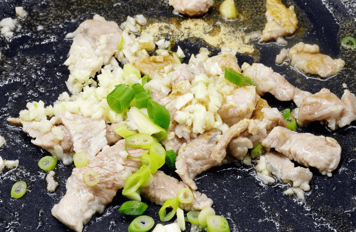 尖椒干豆腐（如何炝干豆腐） 第8张