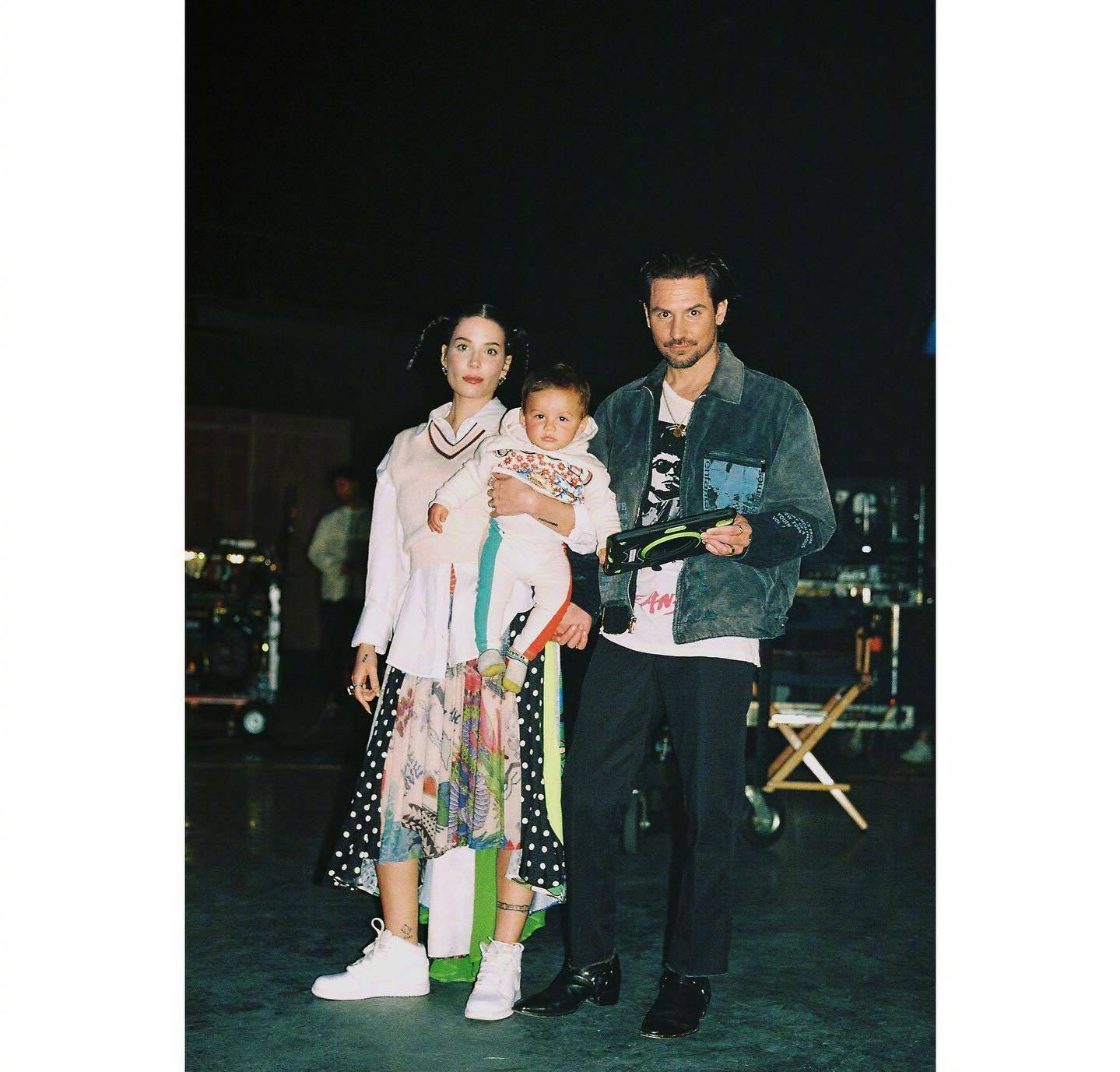 猴西与男友分手!申请对儿子进行人身保护和共同监护_aydin_alev_要求