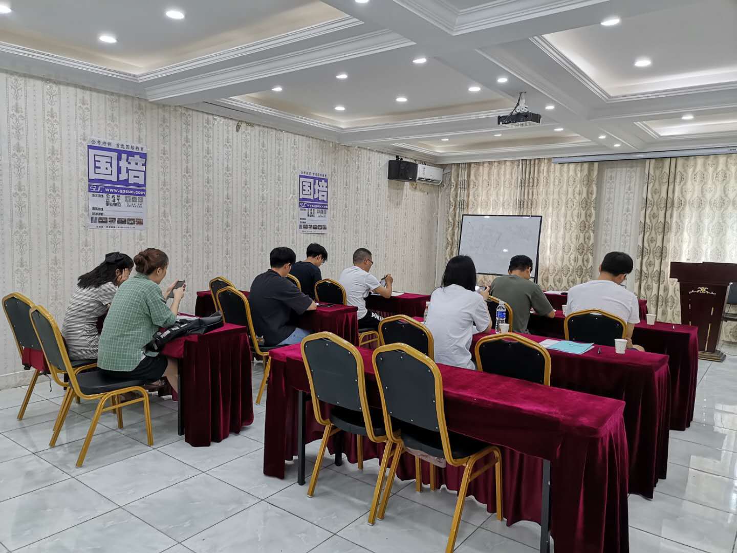 【国培教育】2024国家公务员考试申论热点：直面问题 抓住契机 推动高质量发展_搜狐汽车_搜狐网