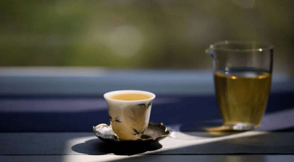 图片源自网络既然立夏有喝茶的习俗,那诸多茶叶种类中,立夏节气适合喝