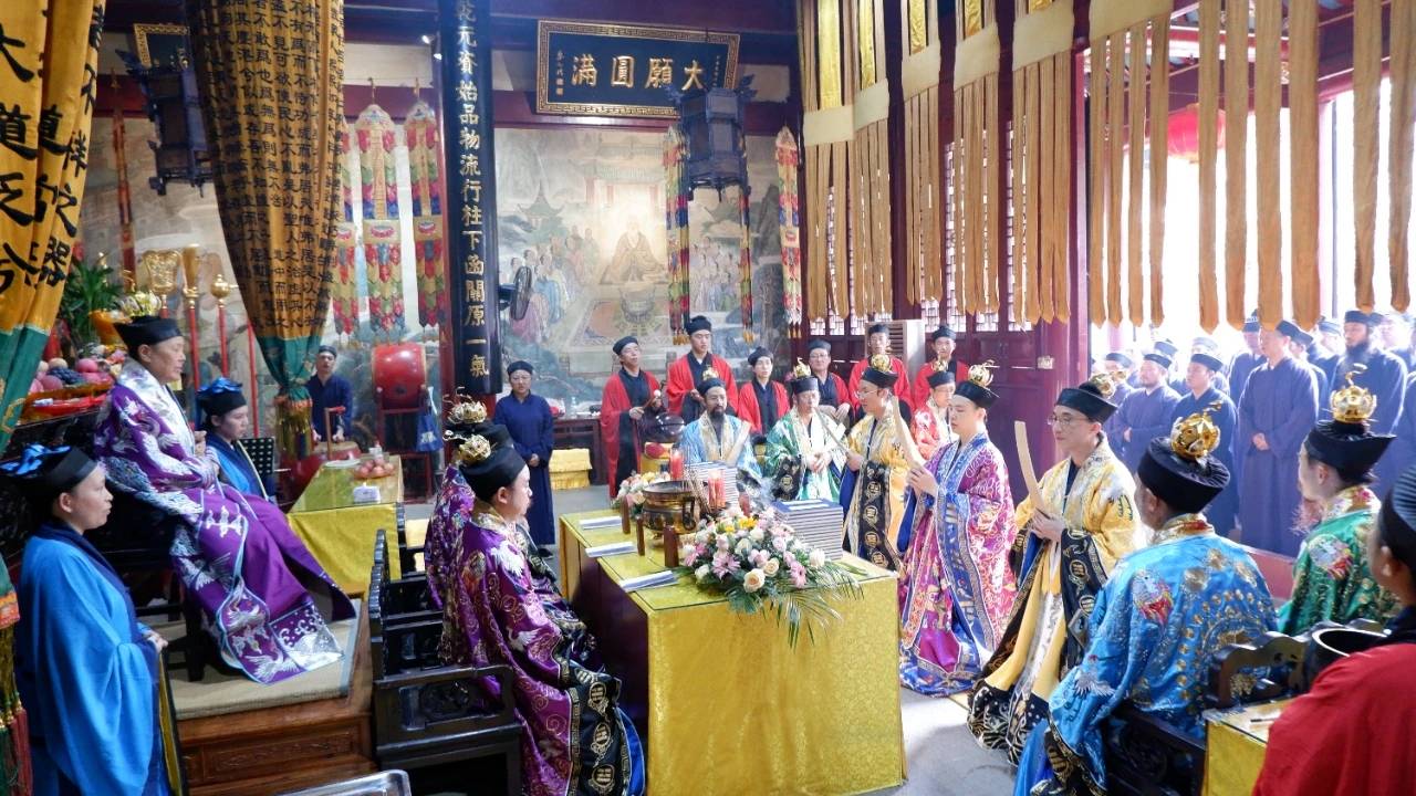 资讯| 长春观丛林官学经典科仪培训班举行高功拨职大典_道教_弟子