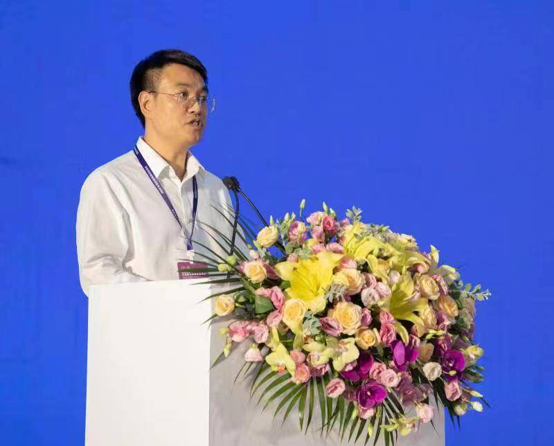 东莞市商务局副局长黄朝东,虎门镇党委副书记,镇长吴庆球,虎门镇党委