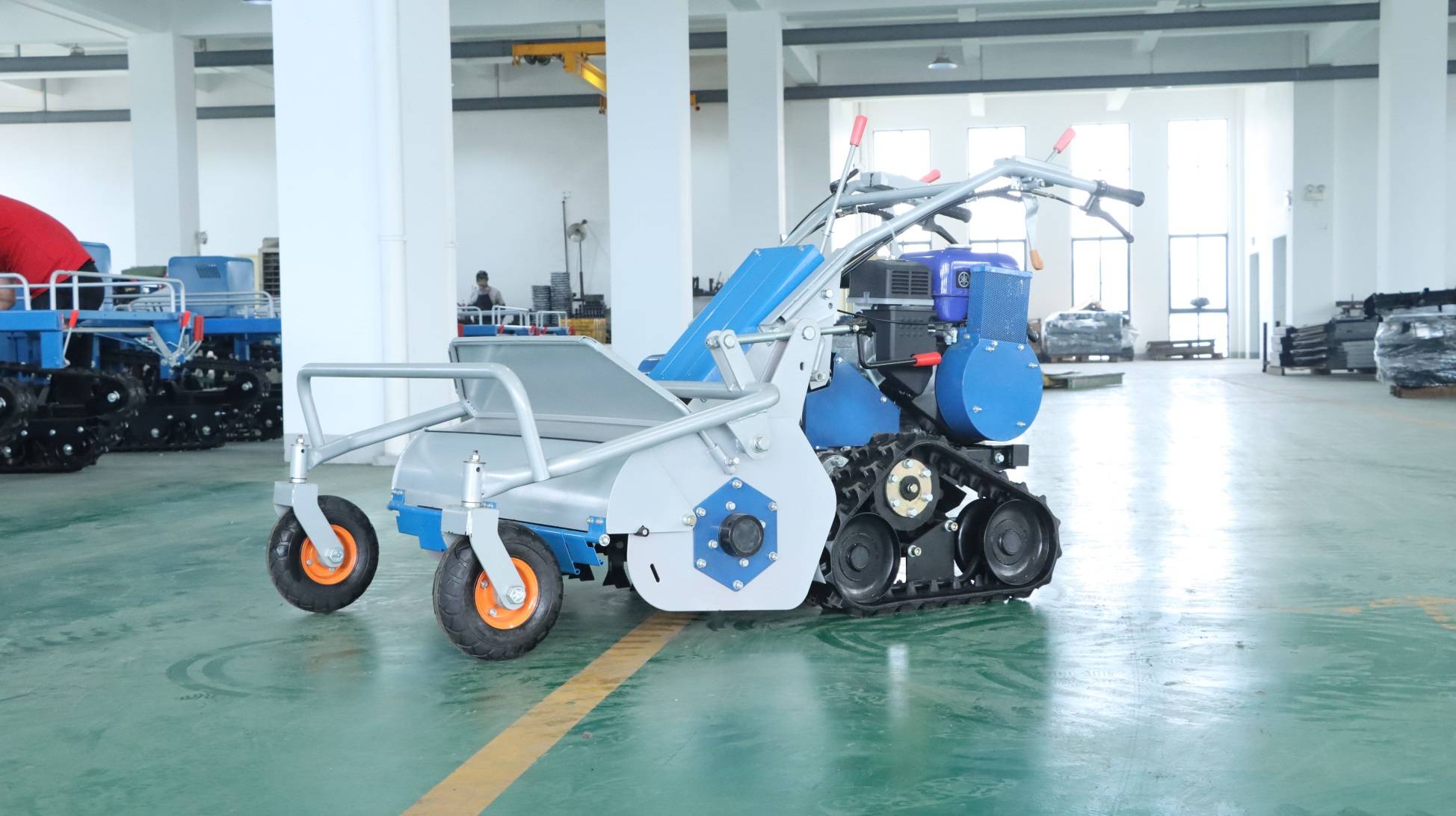 山地丘陵果园留茬除草机割草机该如何选呢?_作业_因为_履带