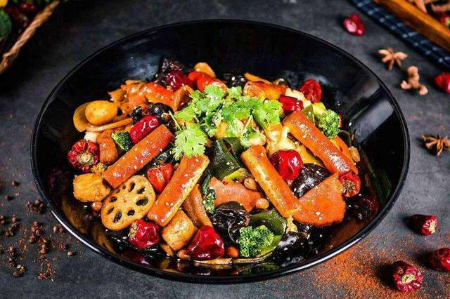 姥食汇麻辣香锅一店双运营,美食搭配灵感透!_统一_食材_配送