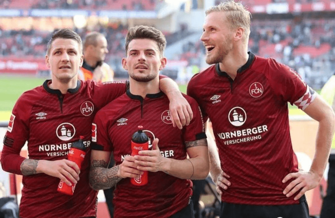 德乙 纽伦堡vs菲尔特_比赛_双方_赛季