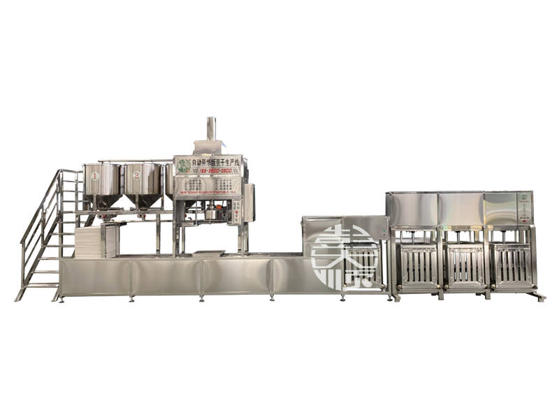 全自动豆腐串机从制胚到油炸成型仅需一人