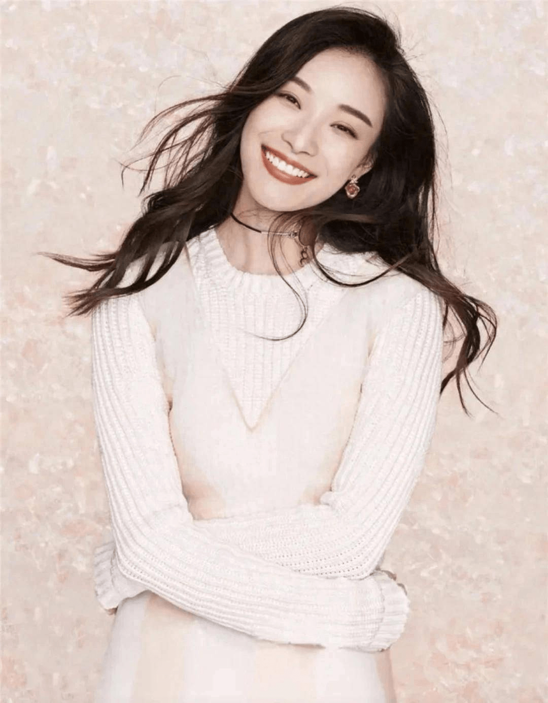 娱乐圈爆料:郑爽,倪妮,宋茜,秦岚,任嘉伦,王鹤棣_团队_韩红_态度