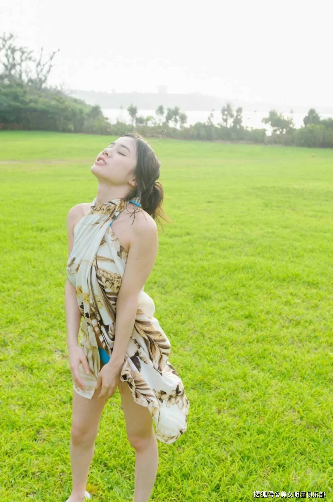 51岁吉川爱美,风韵犹存凹凸身材太赞了!_日本_演技_电影界