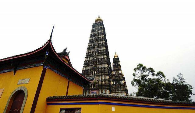 南朝梁武帝萧衍的故事,史上最崇尚佛法的皇帝,三次舍身佛寺出家_同泰