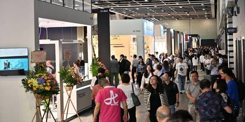 2023年香港秋季灯饰展览会现场_灯展_企业_展位