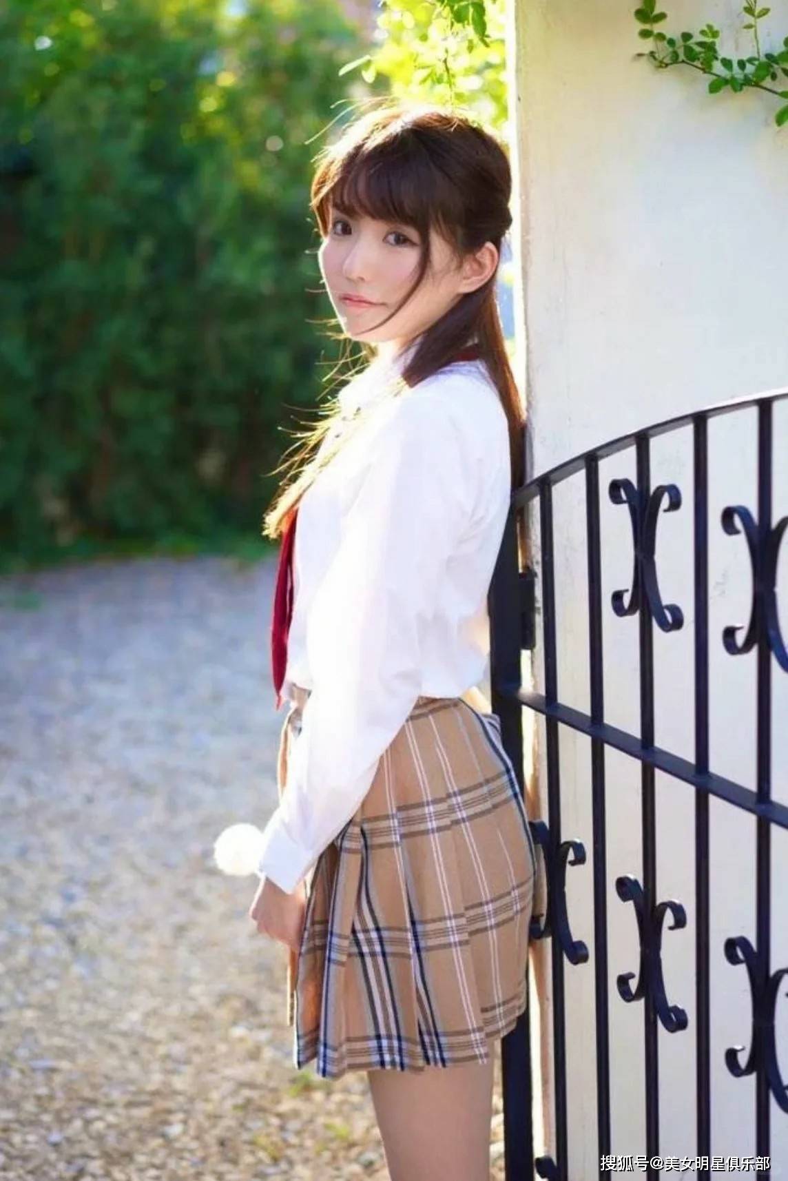 38岁乙白沙耶加,饱满有料太让人心动了!_演技_观众_魅力