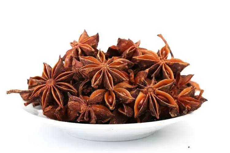 选对叶面肥对八角保花保果的重要性;popo叶面肥_果实_授粉_花朵