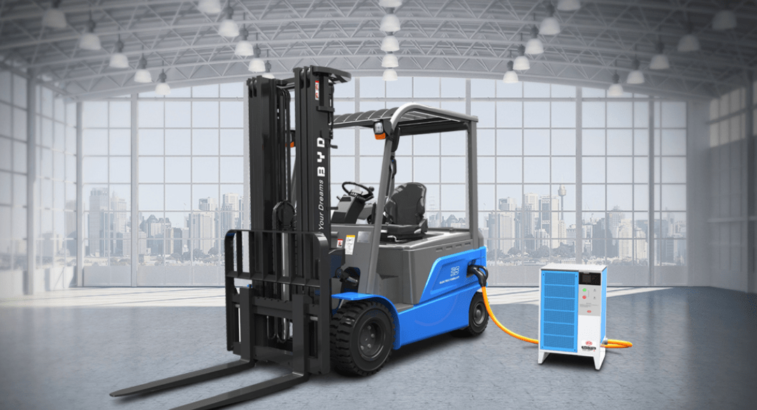 叉车电动化势如破竹,比亚迪叉车千锤百炼始成"锂"_电池_造纸_铅酸