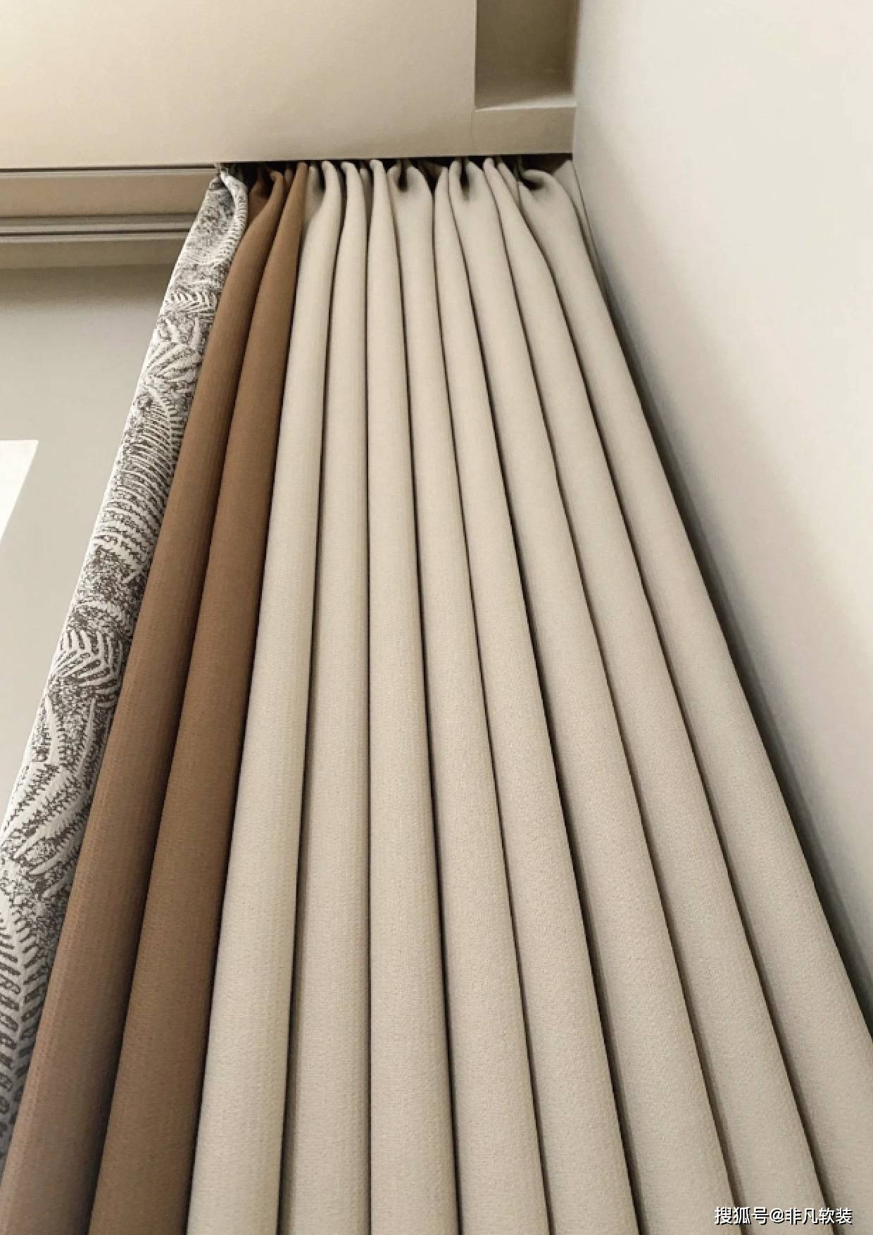 买窗帘记住这几个方法,帮你省钱又省事_轨道_褶皱_影响