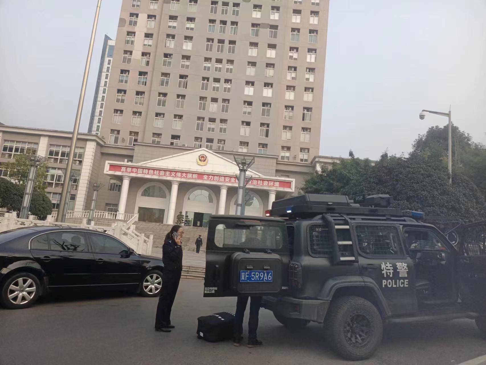 星际特警防暴装备展车,第二站走进巴南公安分局和巴南特警支队_企业