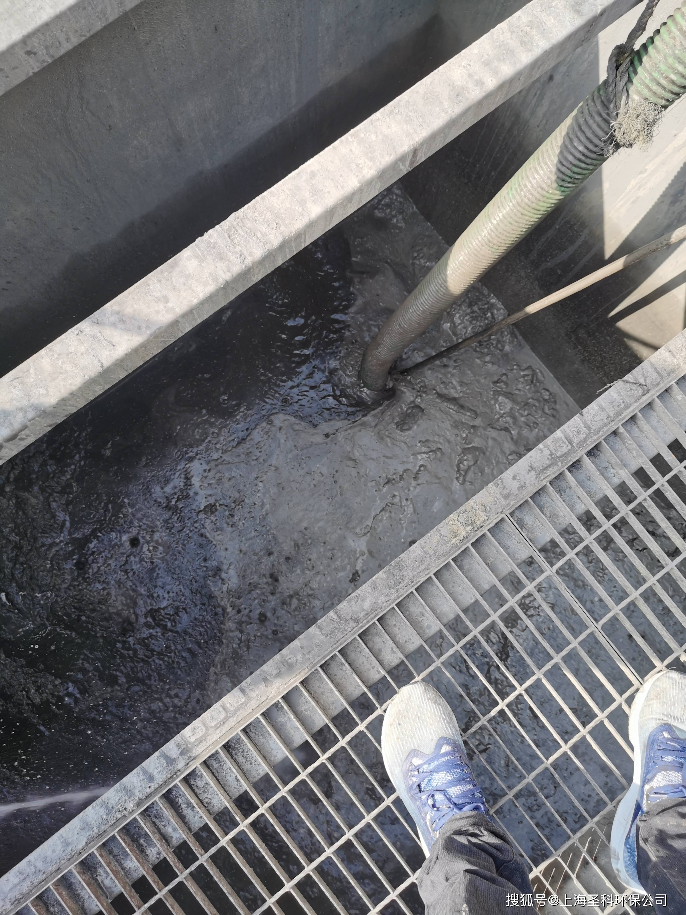 上海清理污水沉淀池 上海工厂泵站清於疏浚 上海集淤井打捞公司