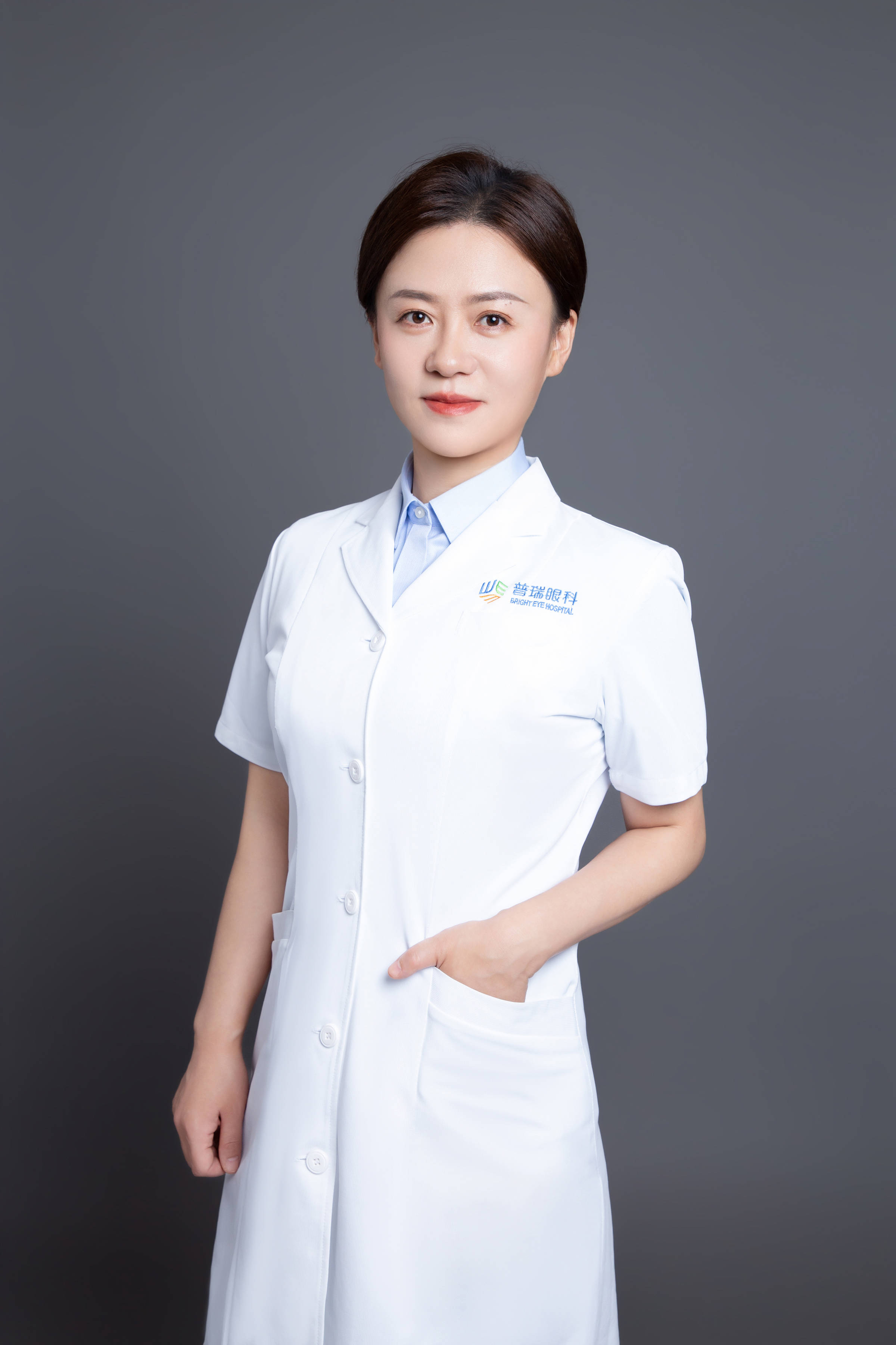 屈光专家张丹:高度近视这些危害你知道吗?