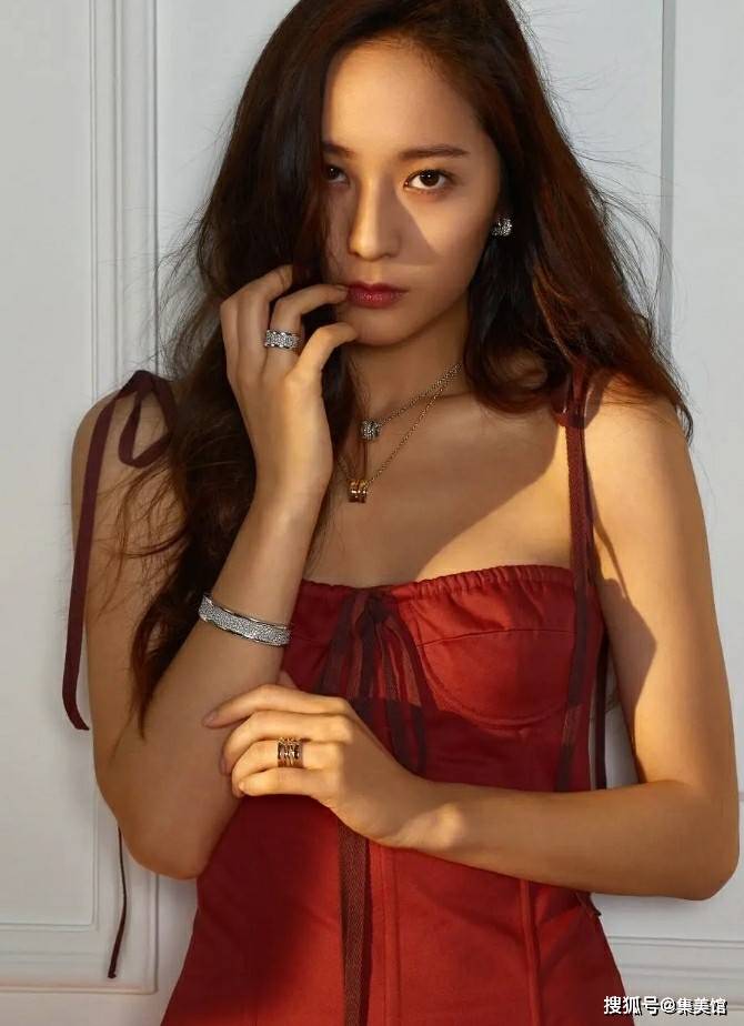 39岁郑秀晶,依旧少女般迷人!_社会_时尚_贡献