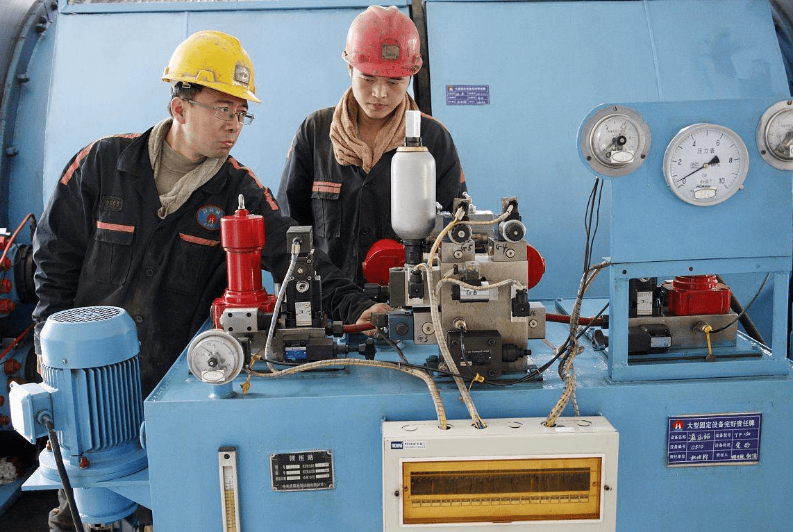 机械设备安装工证书怎么考取呢?报考有啥要求?工作内容有啥?