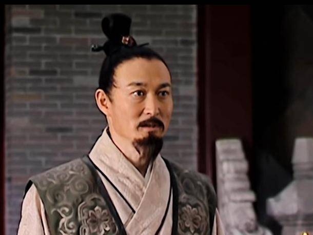 比如,在当时浙江两县的田地被淹以后,裕王和张居正,谭伦在讨论到底要