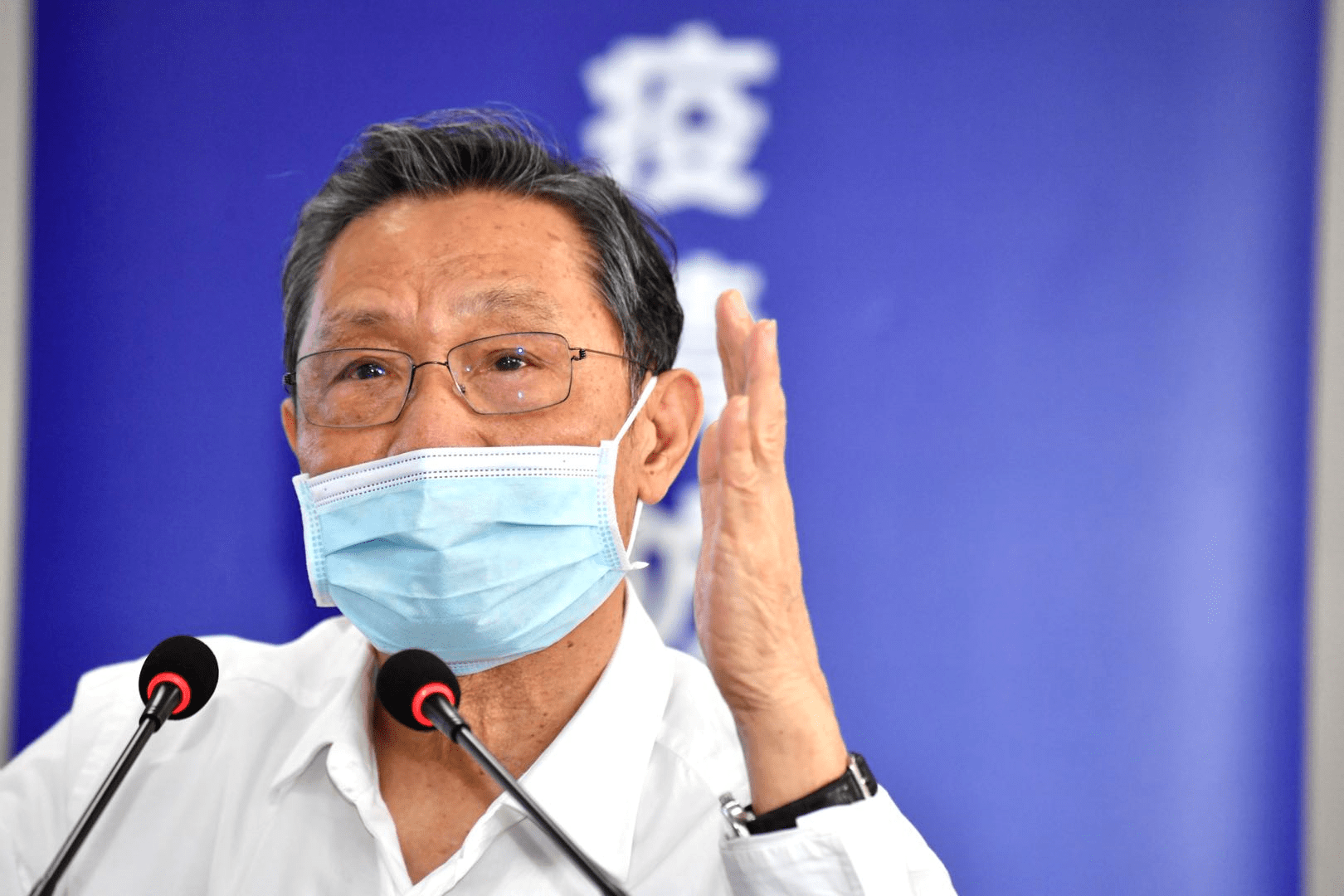 钟南山院士:不主张长期佩戴口罩,会削弱抵抗力_指导_活动_医疗