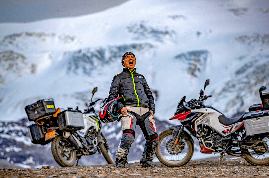 摩旅时光2020西藏穿越骑行第六站冰川神山