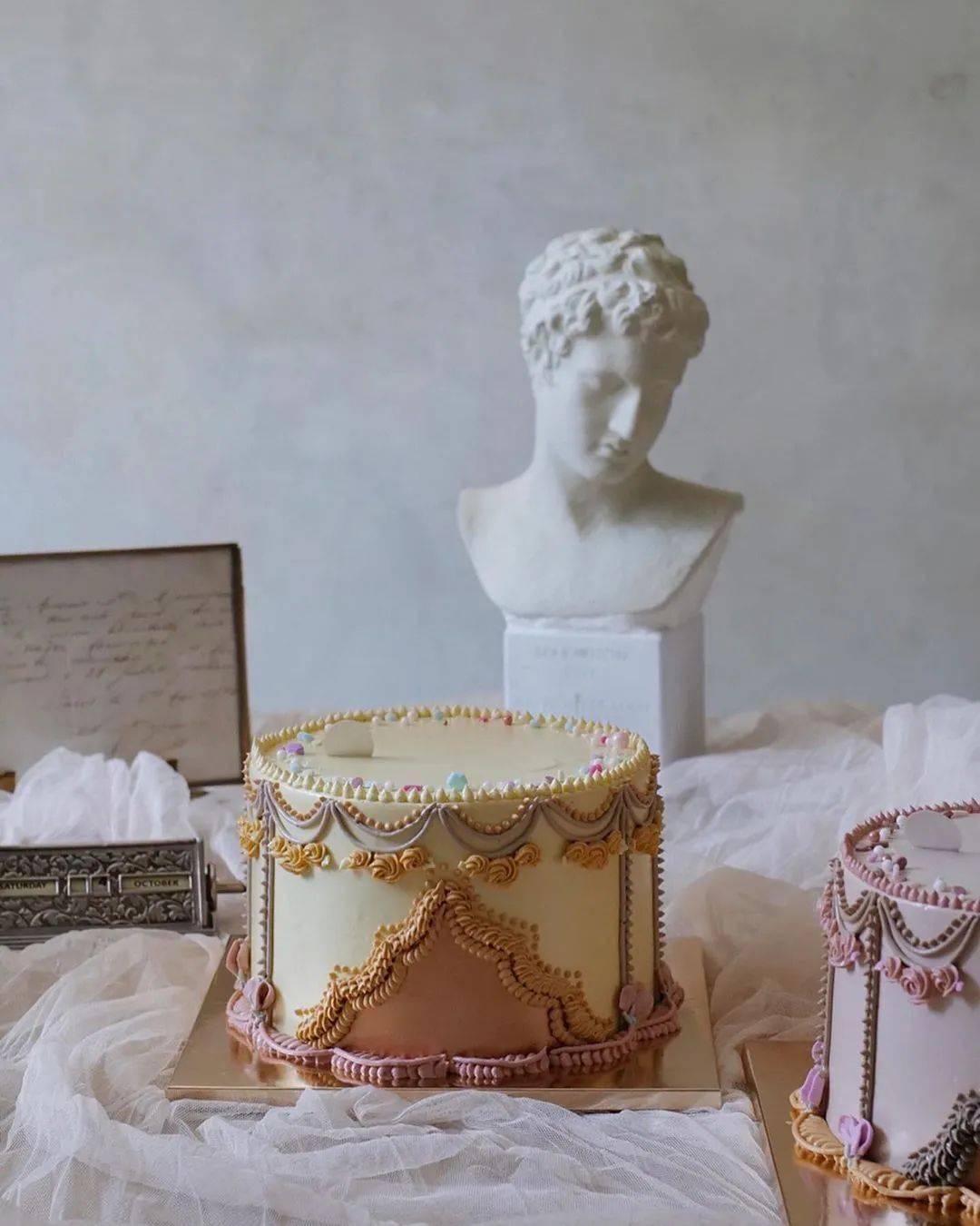 韩国掀起复古蛋糕狂潮,这种超精致的奶油霜蛋糕,会让你喜欢吗?