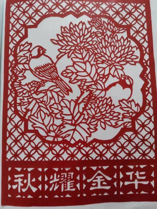 多少次的伤……经过不断地勤学苦练,叶阿姨的技艺日渐成熟,颇具神韵