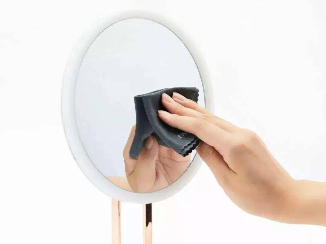 镜子总是擦不干净记住下面这4条方法就可以了