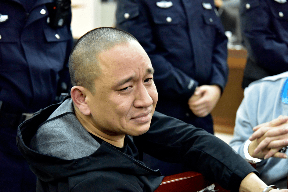 今天,江门恩平这个黑社会团伙被判刑了!主犯获刑25年!