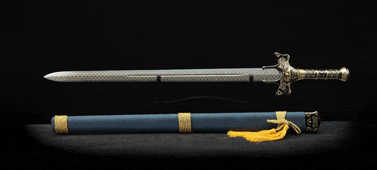 8,胜邪剑欧冶子铸剑之时即认为剑中透着恶气,每铸一寸,便更恶一分,故