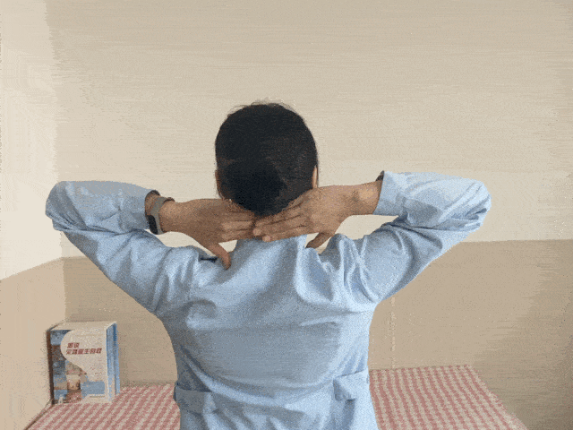 长期低头颈椎犯病一起来做颈椎操吧