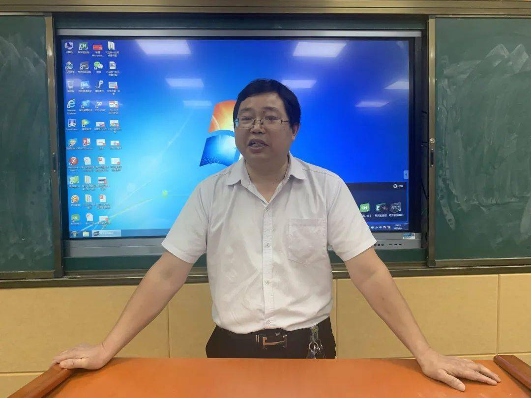 玉山二中举办2020届高三命卷及说卷大赛
