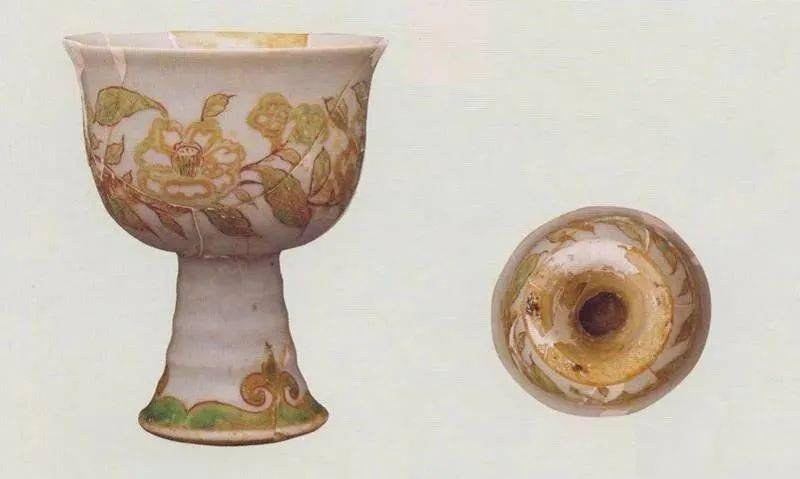 比元青花更珍贵元代沥粉贴金瓷